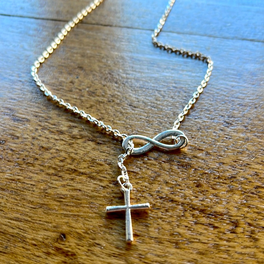 Silver necklace